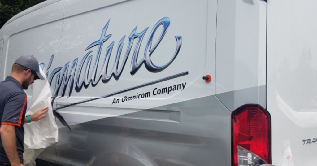 9 Reasons to Choose Signature for your Fleet Graphics